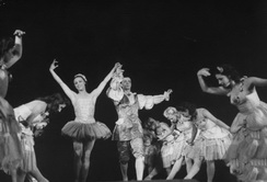 Балетный номер в Сталинградском театре