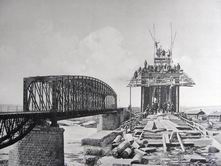 3021 верста. Сборка нового моста через р. Китой. Строительный период 1910-1911 гг.