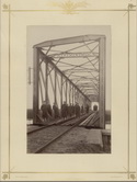 Участок Брест-Холмский. Железный мост на р. Муховец.1880-е
