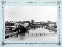 Вид на запад с вала у Вознесенского собора. Казанская и Корсунская церкви, 1909 г.