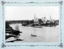Введенская церковь и Николаевский Клобуков монастырь в половодье, 1909 г.