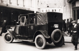 Первое такси Рено в Москве 1930-е