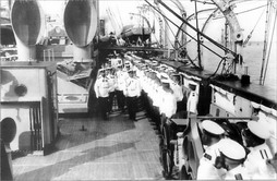 Посещение Николаем I крейсера 'Паллада' в Ревеле 4 июля 1913 г.