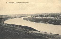 Волга выше города.
