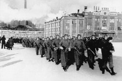 Демонстрация на площади Побед 7 ноября 1940