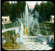 Петергоф, парк, вид из дворца на Большой каскад фонтанов