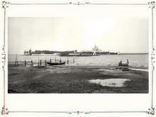 Монастырь «Нилова Пустынь» на озере Селигер. 1903 г. г. Тверская губерния.