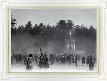 Пасхальное шествие в Сарове, 1903