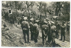 Офицеры на митинге. 1917