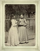 Девицы в кубиляках. Донской нарядный костюм. 1875-1876