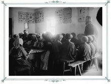 Детская столовая в школе села Черновское, Сергачский уезд