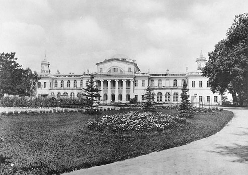 Фотография дома на бывшей Мамоновской даче близ Воробьевых гор