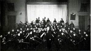 Оркестр воспитанников приюта принца П.Г. Ольденбургского. Фотограф Булла. 1910-е гг.