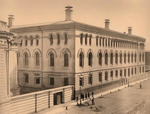 Вид фасада Дома предварительного заключения (на  Захарьевской улице).