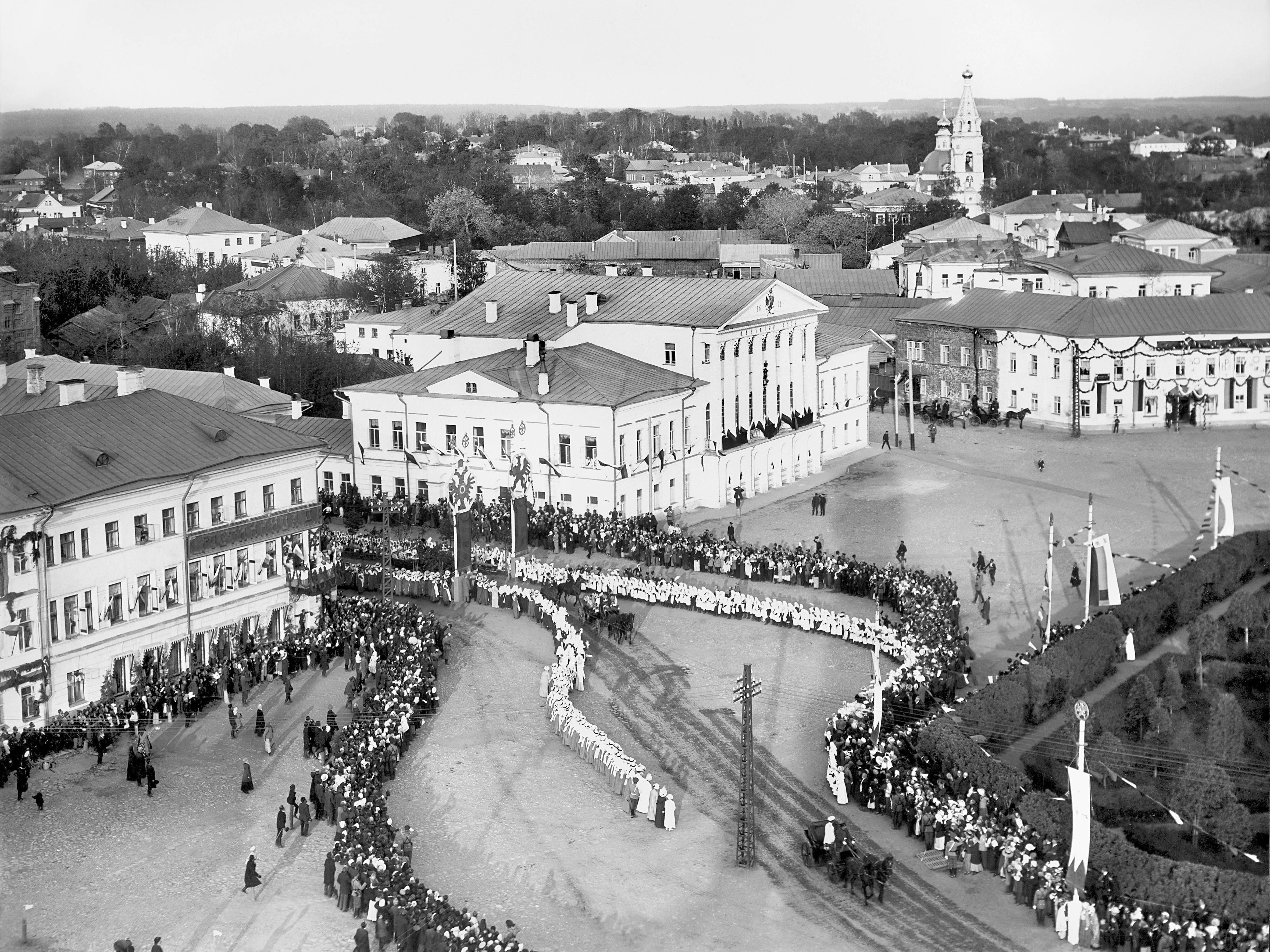 Исторические фотографии. Старая Кострома. Кострома 1913 год. Площадь революции Кострома. Старинная Кострома в фотографиях.